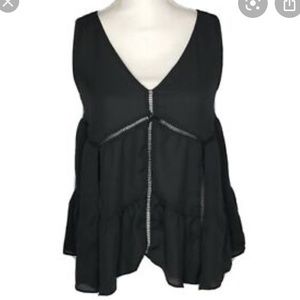 Jessica Simpson black flowey tank